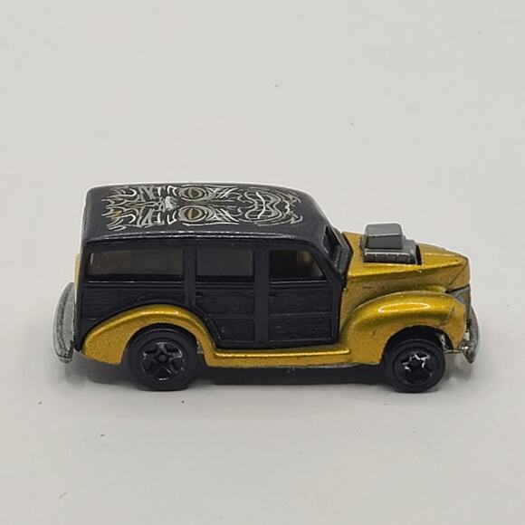 LOOSE 2005 HOT WHEELS 1:64 PIN HEDZ GOLD BLACK '40s WOODIE from multipack - Picture 2 of 5